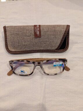 Blue Planet Ivory Tortoise / Walnut Wood + Blue Light Filtering Glasses